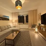 56qm Erdgeschoss-wohnung Zentral In Ehrenfeld Mit Balkon - Friederika Ii בוכום