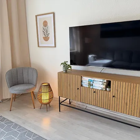 Apartament 56qm Erdgeschoss-wohnung Zentral In Ehrenfeld Mit Balkon - Friederika Ii Bochum