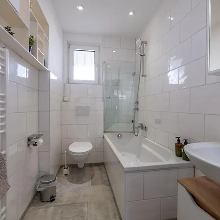 56Qm Wohnung Mit Balkon Zentral In Bochum Ehrenfeld - Self Check-In - Netflix - Wifi