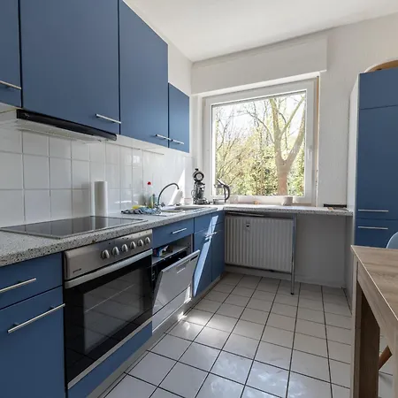 56Qm Wohnung Mit Balkon Zentral In Bochum Ehrenfeld - Self Check-In - Netflix - Wifi Lägenhet