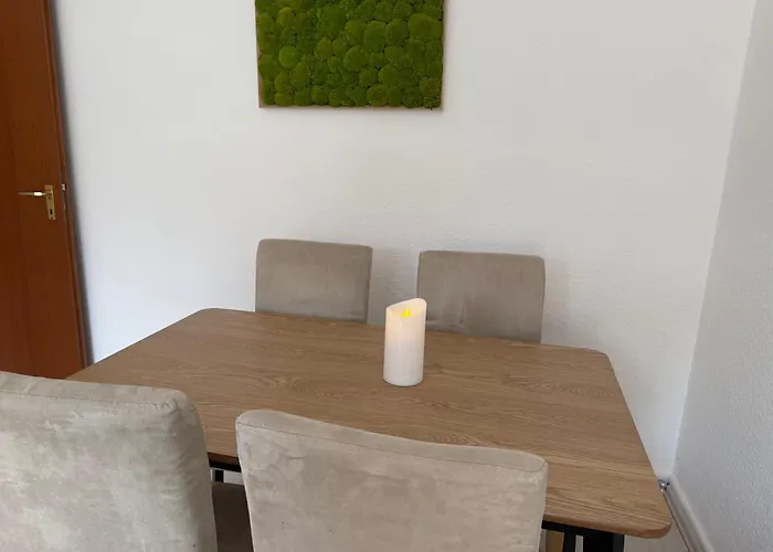 56qm Erdgeschoss-wohnung Zentral In Ehrenfeld Mit Balkon - Friederika Ii * 波鸿